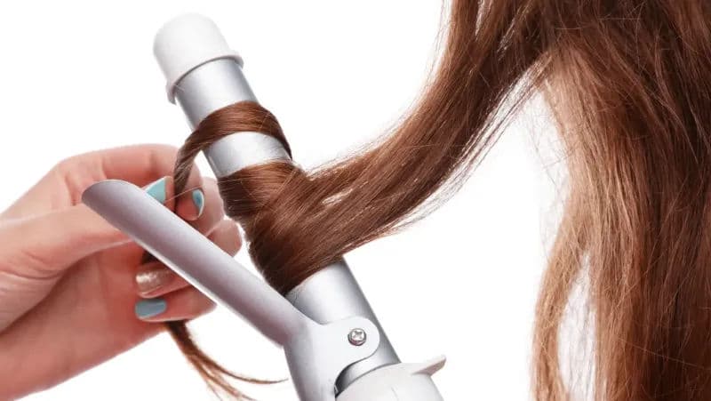 Pode levar babyliss na mala de mão? Regras atualizadas