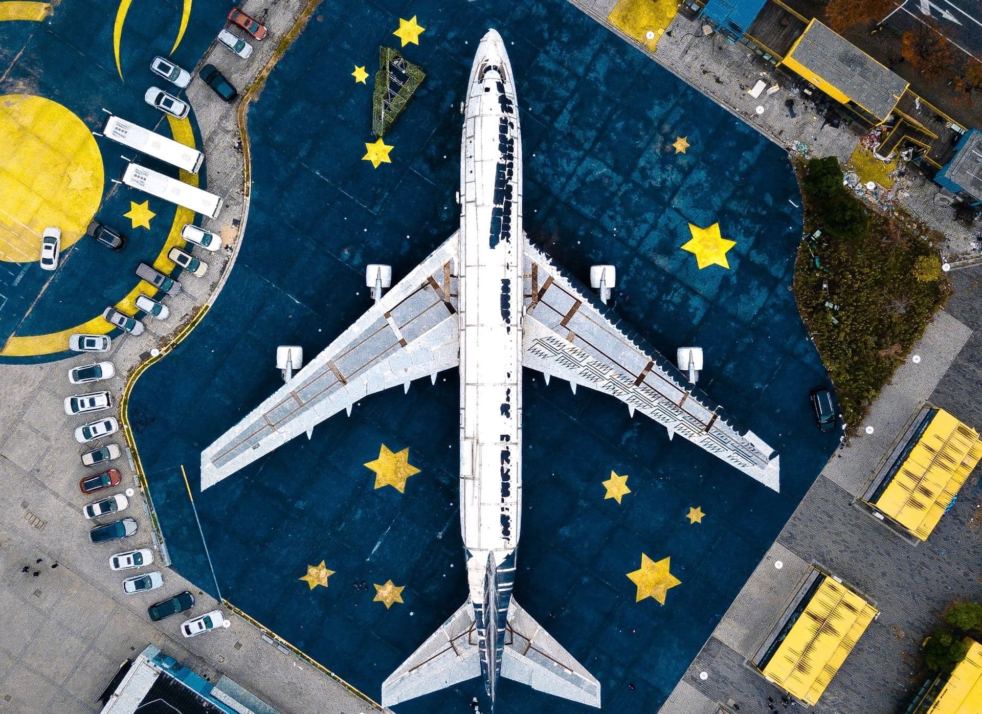 Atrações Estranhas em Aeroportos pelo Mundo